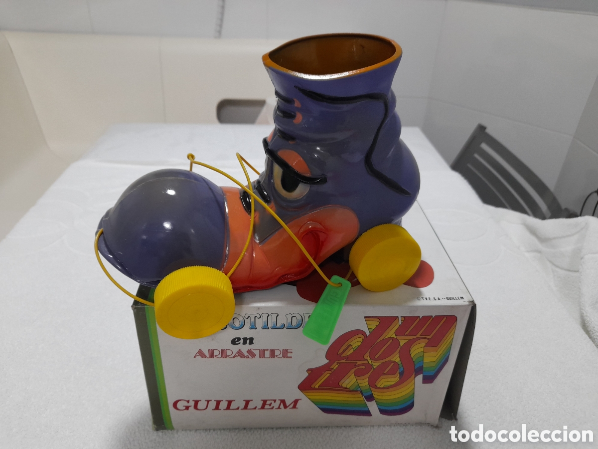 Juguetes antiguos y Juegos de colecci&oacute;n: ANTIGUA BOTILDE, DE ARRASTRE. DE JUGUETES GUILLEN. REF. 120. EN CAJA ORIGINAL