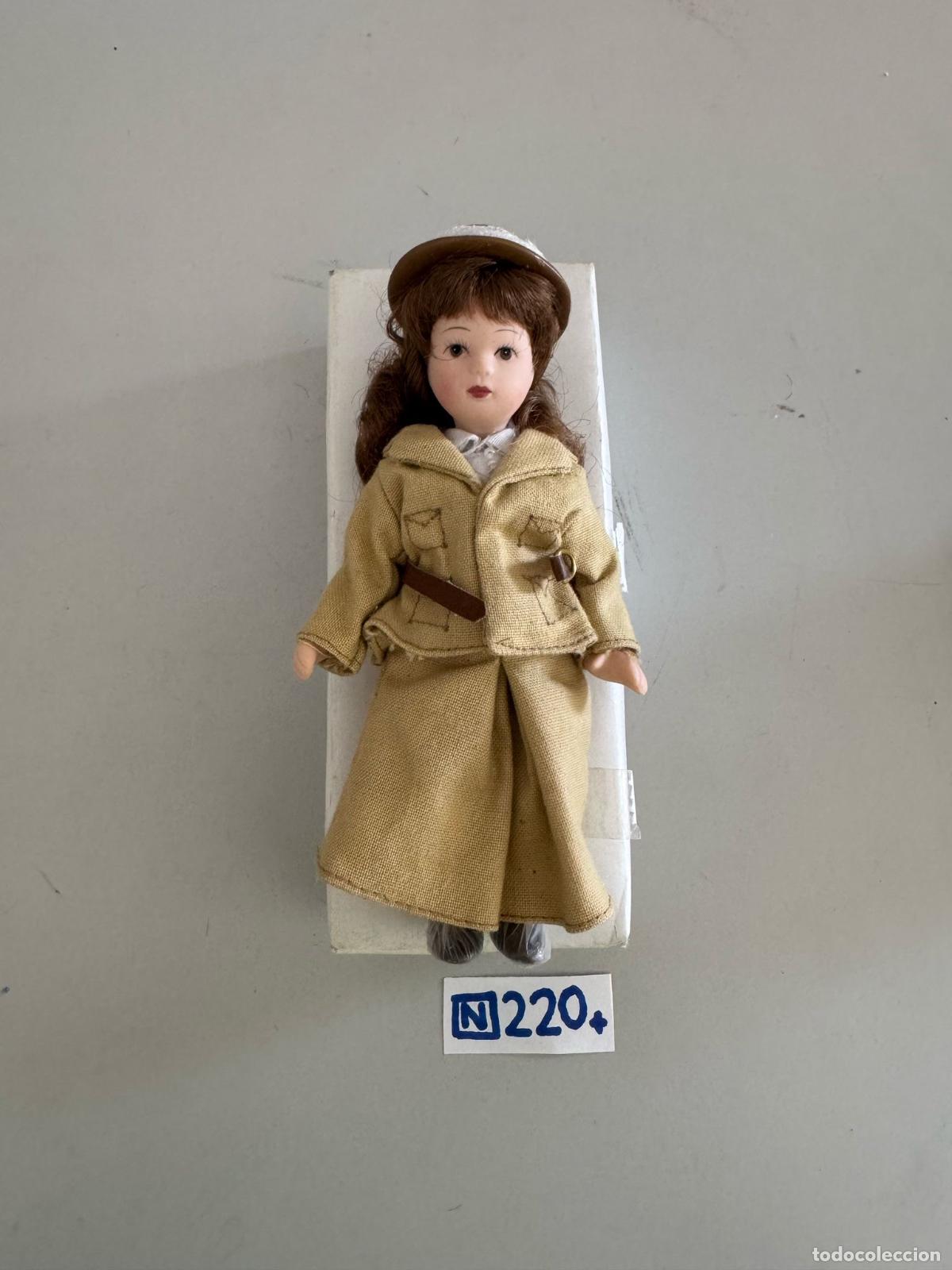 Juguetes antiguos y Juegos de colecci&oacute;n: Juguete: Mu&ntilde;eca antigua