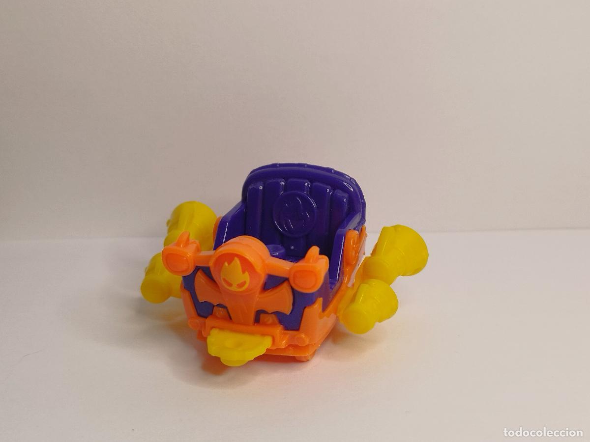 Juguetes antiguos y Juegos de colecci&oacute;n: VEHICULO COCHE SUPERZINGS - Magicbox - SUPERZING - SUPERTHINGS