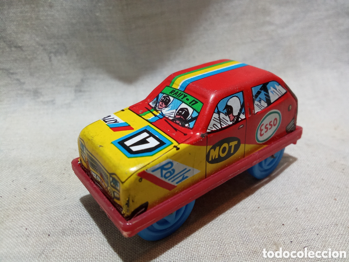 Juguetes antiguos y Juegos de colecci&oacute;n: SACAPUNTAS COCHE RALLY