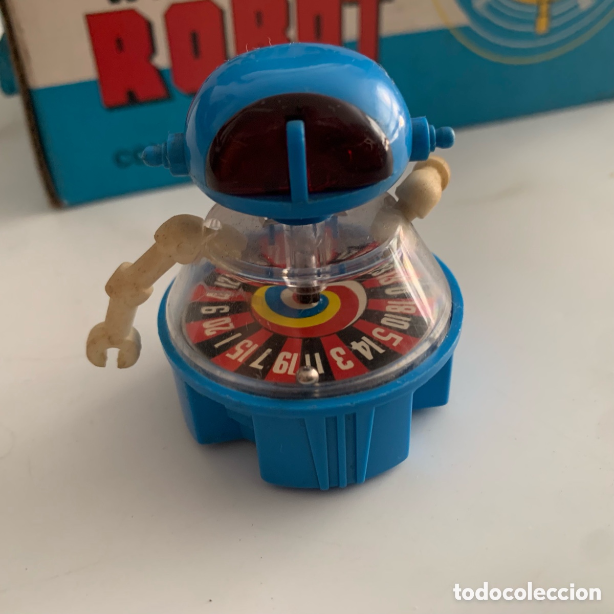 Juguetes antiguos y Juegos de colecci&oacute;n: Koyo Kinzoku Revolve and Run Winsome Robot NUEVO A ESTRENAR - Made in Japan - A&Ntilde;OS 80 AZUL