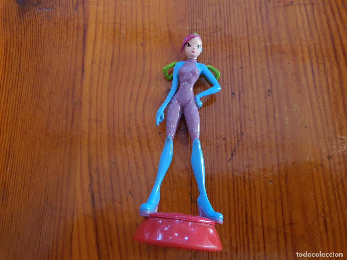 Juguetes antiguos y Juegos de colecci&oacute;n: FIGURA HADA - WINX CLUB - STELLA - PRINCESA SOLARIA