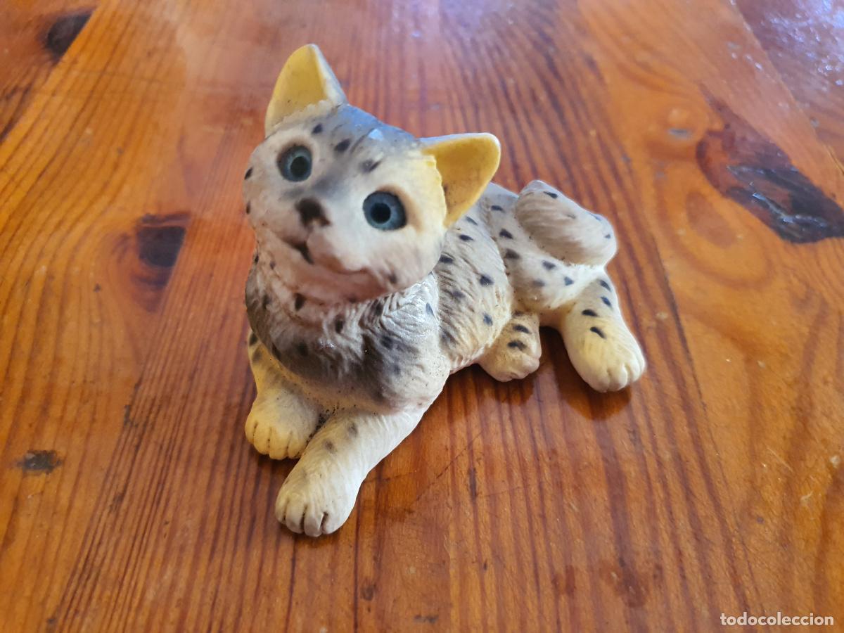 Brinquedos antigos e Jogos de cole&ccedil;&atilde;o: FIGURA GATO AGUA - 6CM APROX ALTO