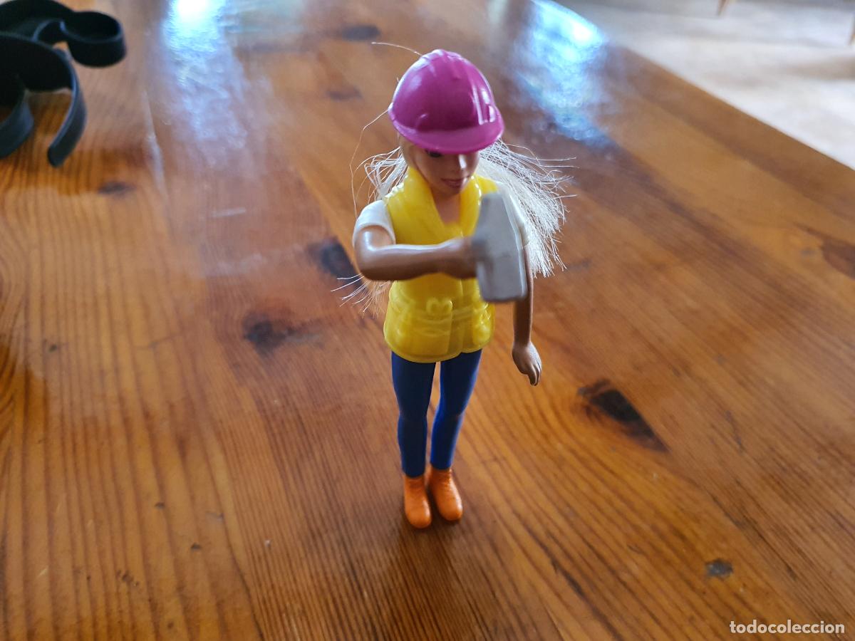 Juguetes antiguos y Juegos de colecci&oacute;n: FIGURA BURGER KING 2020 - MATTEL BARBIE