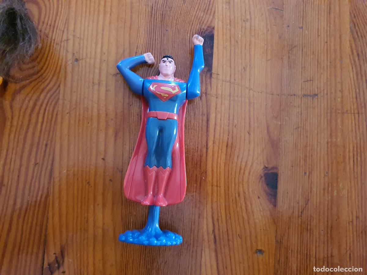 Brinquedos antigos e Jogos de cole&ccedil;&atilde;o: FIGURA BURGER KING 2018 DC COMICS - SUPERMAN -