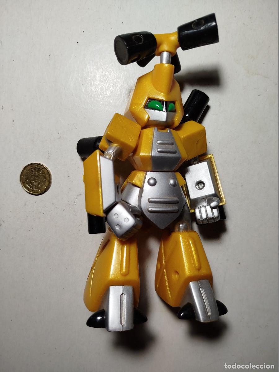 Juguetes antiguos y Juegos de colecci&oacute;n: Figura robot Medabots a&ntilde;os 90