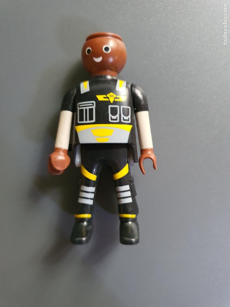 Antique Toys and Collectible Games: FIGURA PLAYMOBIL CLICK GEOBRA - 2009