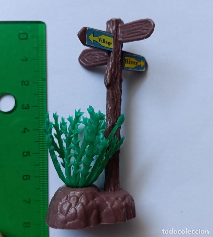Juguetes antiguos y Juegos de colecci&oacute;n: se&ntilde;al rio pueblo diorama escala maqueta oeste ? plastico se&ntilde;alizacion baliza vegetacion arbusto mini
