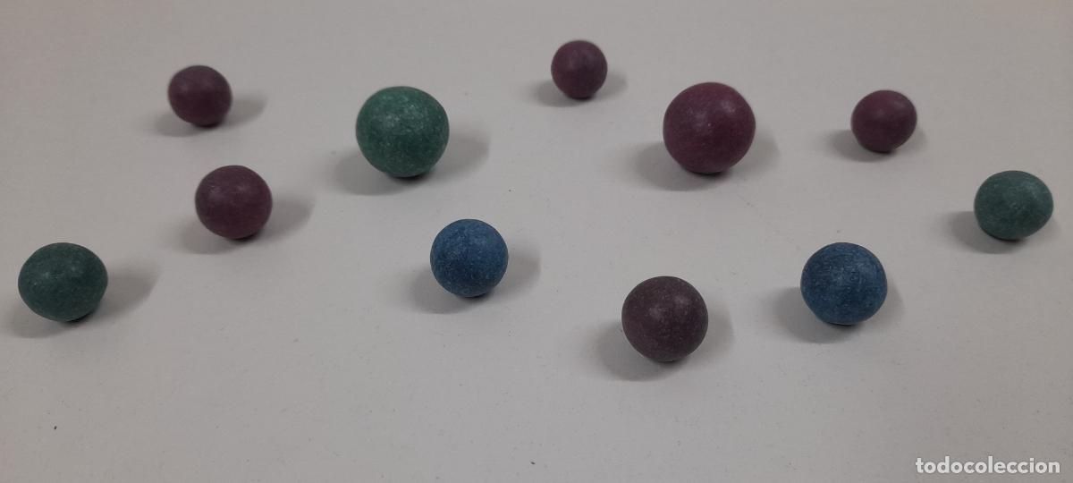 Juguetes antiguos y Juegos de colecci&oacute;n: ONCE CANICAS ANTIGUAS EN BARRO COCIDO . SIN USO