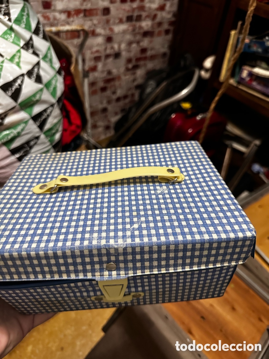 Antique Toys and Collectible Games: Caja de costura a&ntilde;os 60 colecci&oacute;n