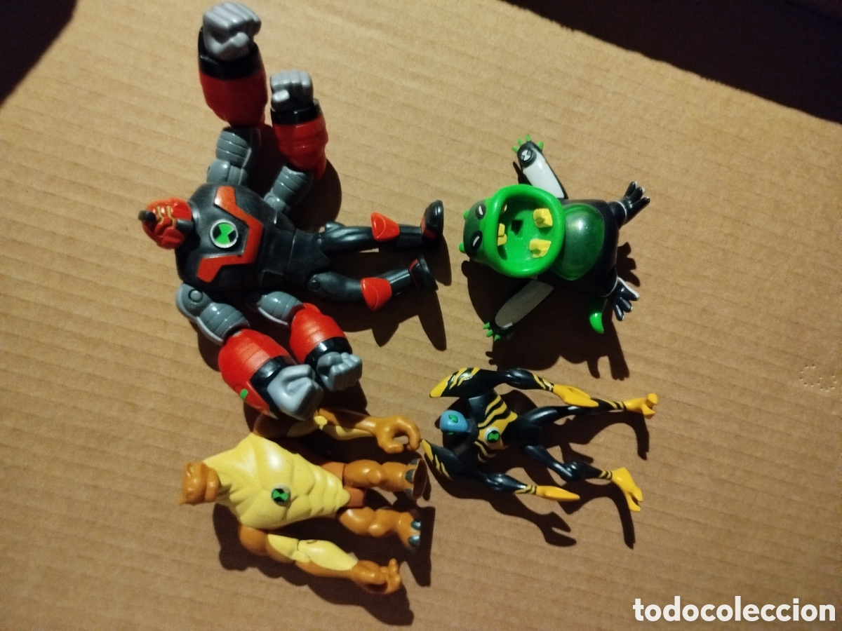 Juguetes antiguos y Juegos de colecci&oacute;n: Lote figuras Ben 10 retro