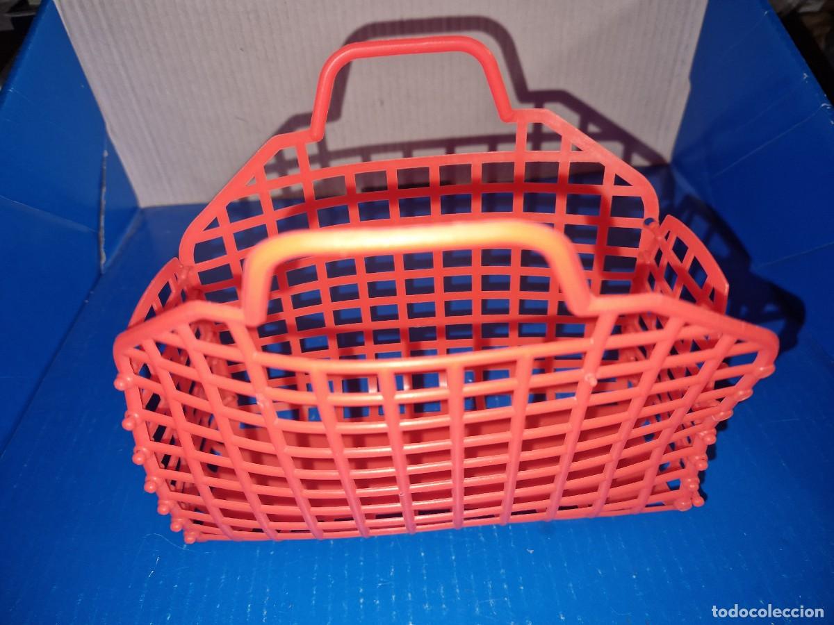 Juguetes antiguos y juegos de colecci&oacute;n: CESTA , BOLSO , JUGUETE DE PLASTICO