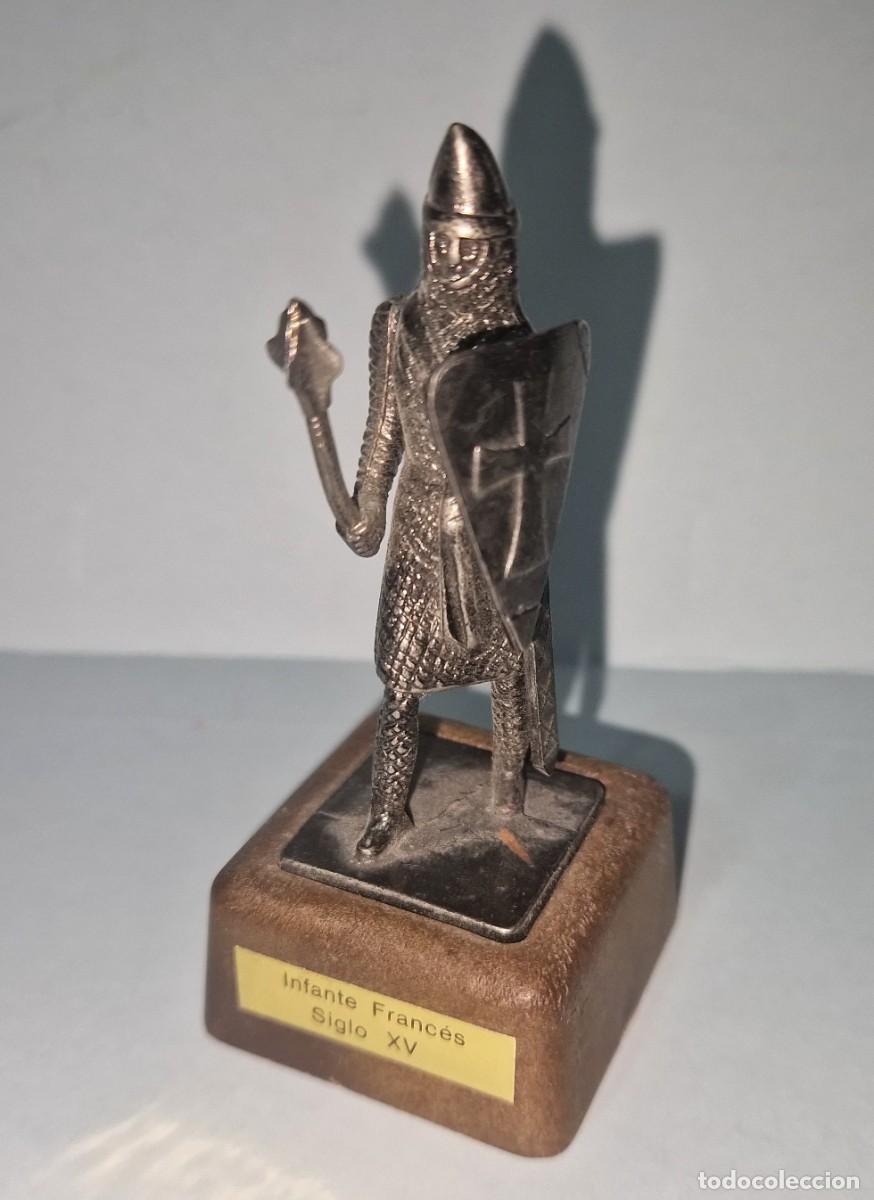 Juguetes antiguos y Juegos de colecci&oacute;n: Sacapuntas metal guerrero medieval AVC - PUNTAX