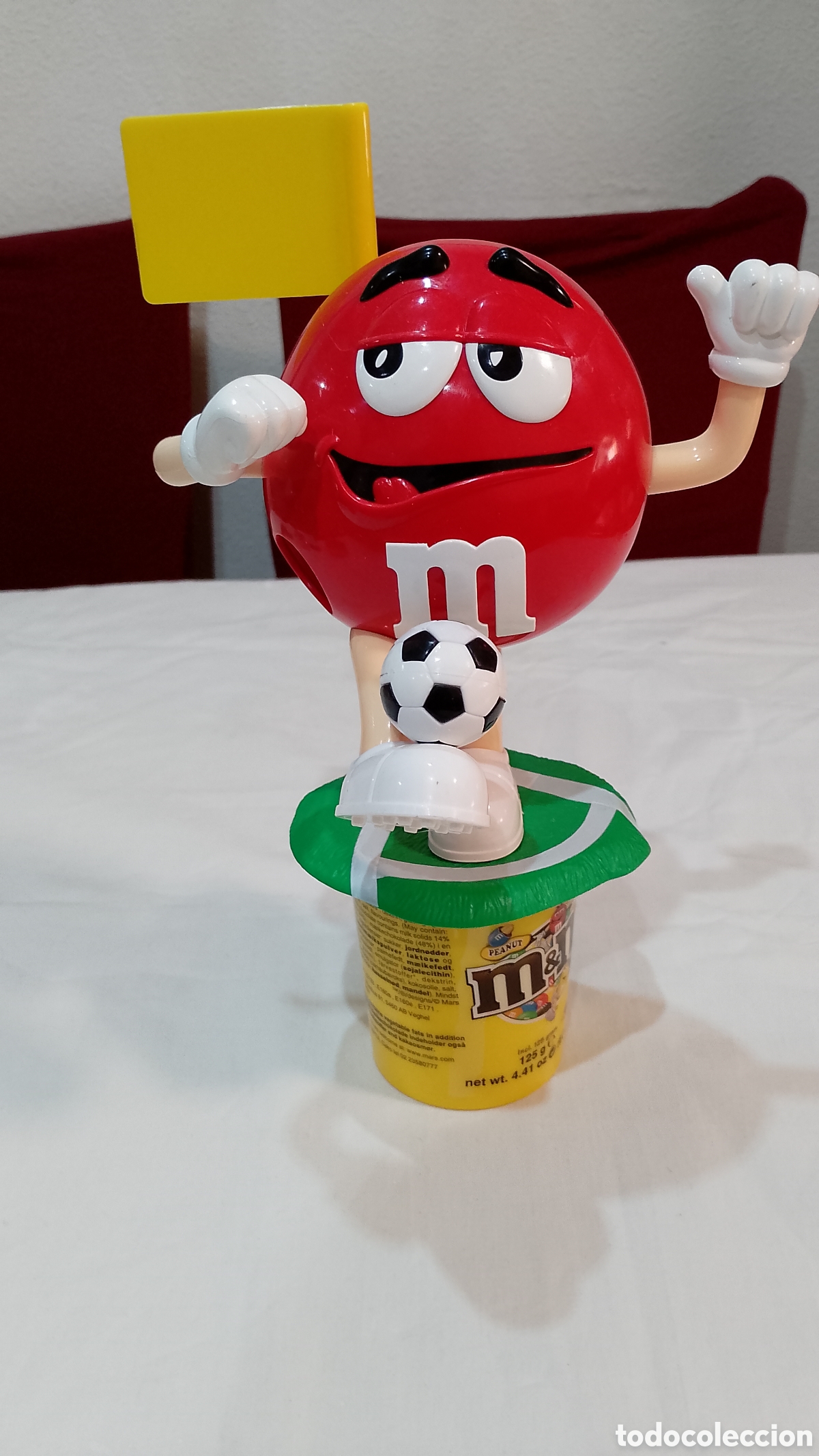 Juguetes antiguos y Juegos de colecci&oacute;n: Dispensador de caramelos M&M f&uacute;tbol