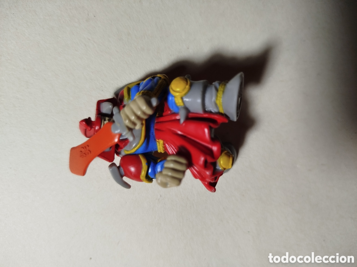 Juguetes antiguos y Juegos de colecci&oacute;n: Mini figura Yu Gi Oh pvc