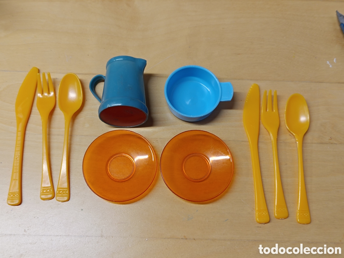 Juguetes antiguos y Juegos de colecci&oacute;n: Lote de cacharritos de pl&aacute;stico.