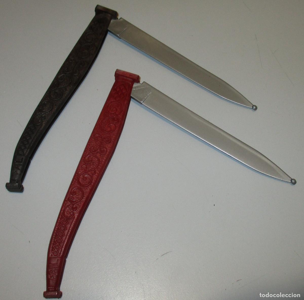 Juguetes antiguos y Juegos de colecci&oacute;n: Lote 2 navajas CURRO JIMENEZ, marca FAL, kiosco, baratijas