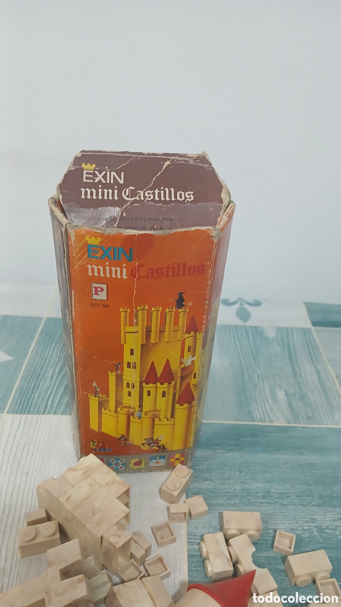 Juguetes antiguos y Juegos de colecci&oacute;n: Exin mini castillos antiguo