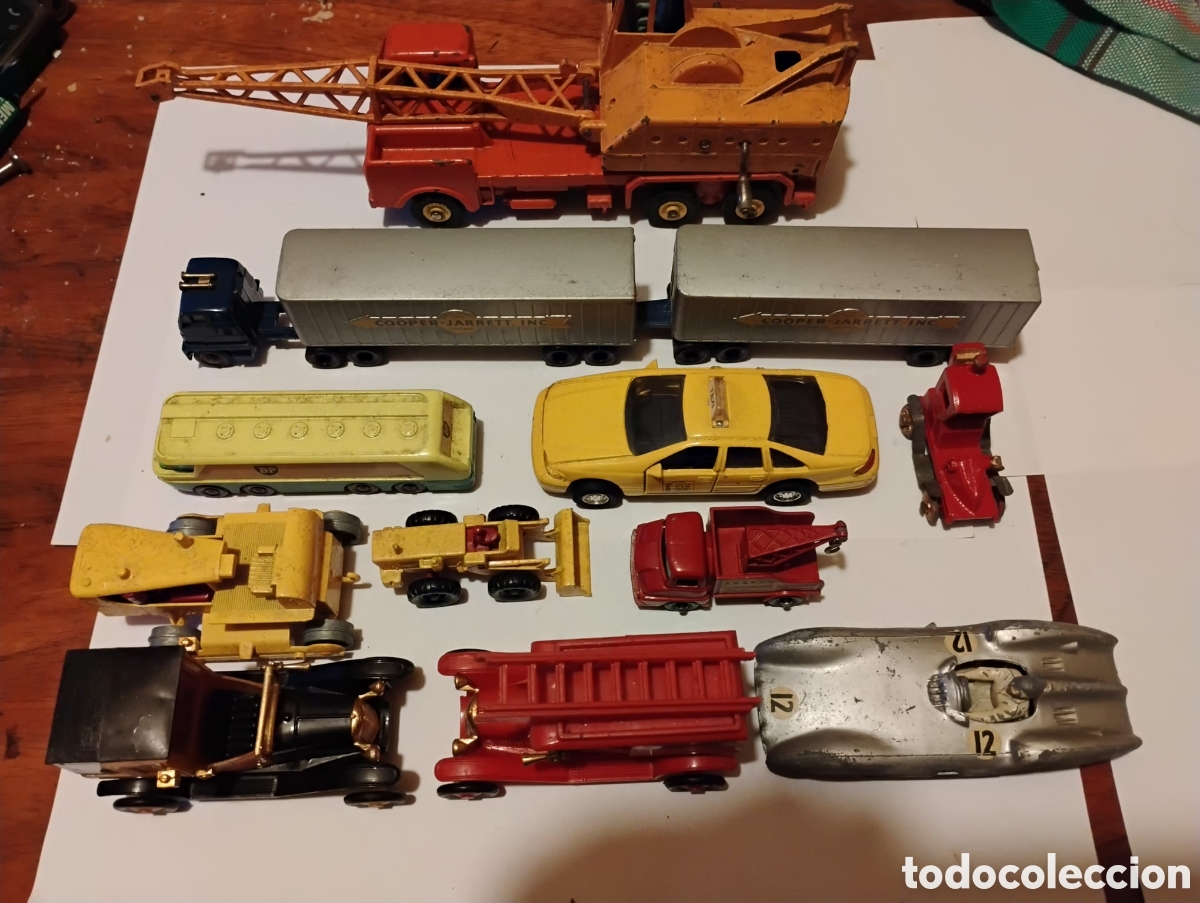 Juguetes antiguos y Juegos de colecci&oacute;n: Colecci&oacute;n de coches antiguos