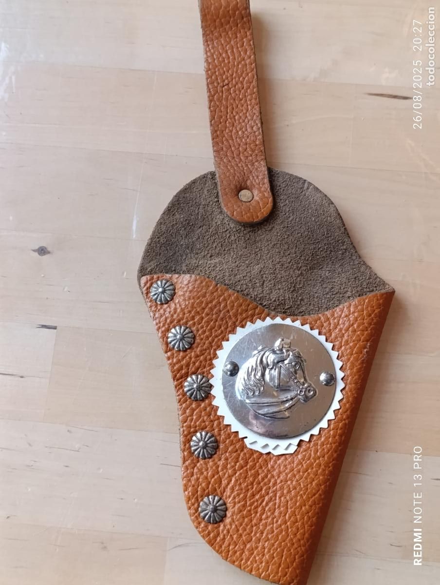 Juguetes antiguos y Juegos de colecci&oacute;n: CARTUCHERA PARA REVOLVER VAQUERO.