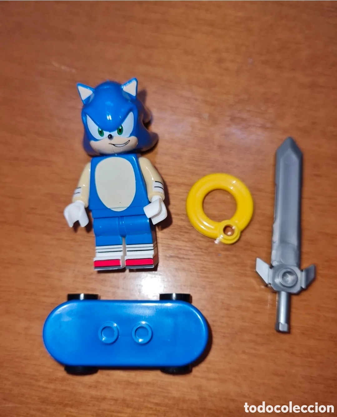 Juguetes antiguos y Juegos de colecci&oacute;n: Minifigura compatible con lego Sonic erizo con aro anillo monopat&iacute;n y espada