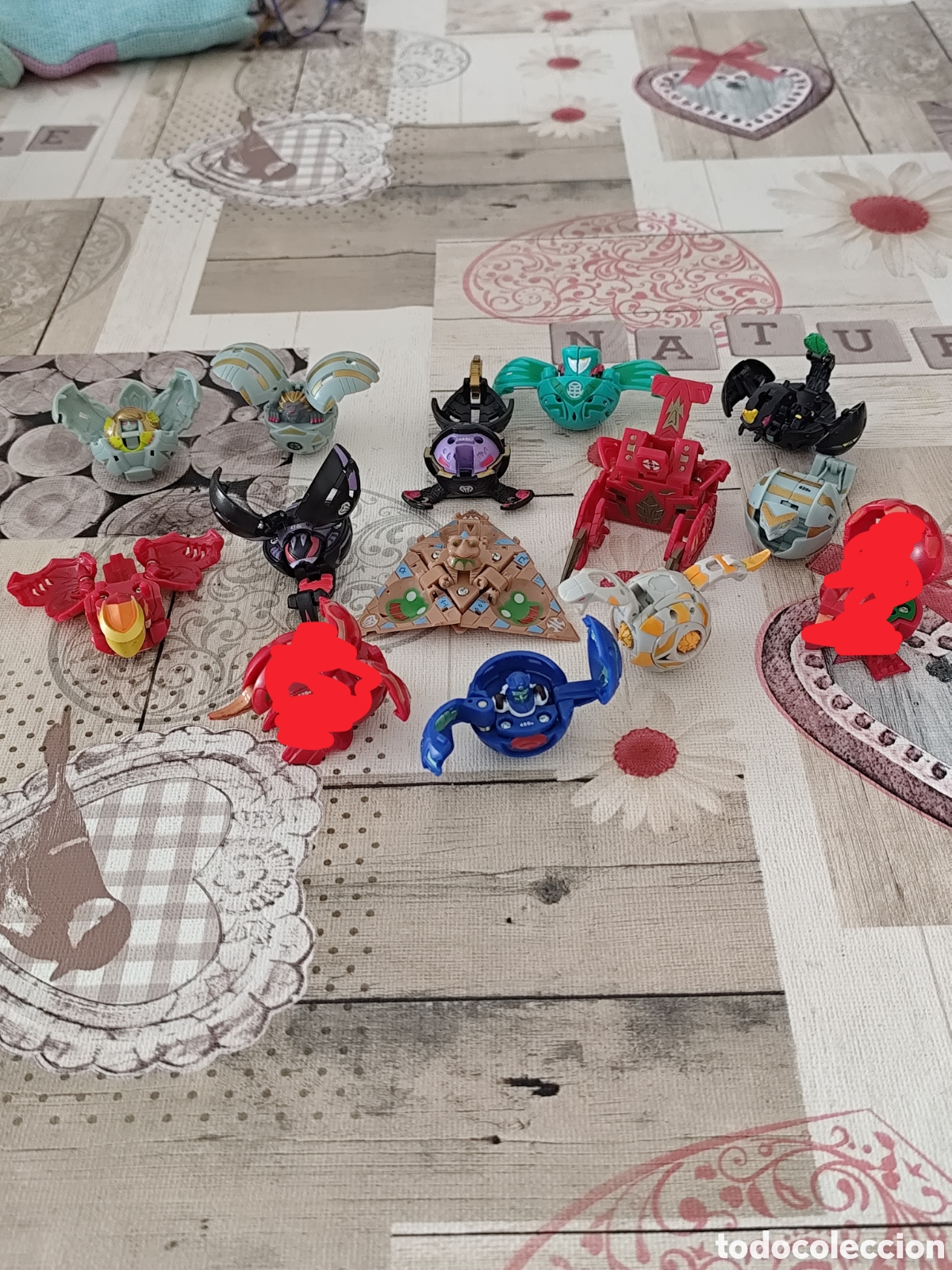 Juguetes antiguos y Juegos de colecci&oacute;n: Lote 12 Bakugan en perfecto estado