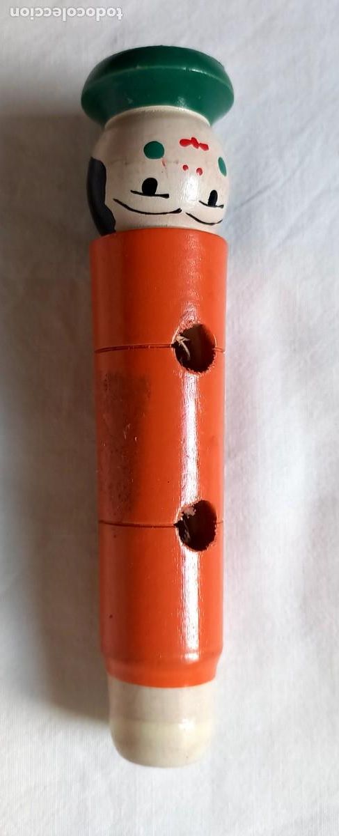 Juguetes antiguos y Juegos de colecci&oacute;n: FLAUTA, JUGUETE CON CARA de payaso , DE MADERA -REF 3019-2 -fta-
