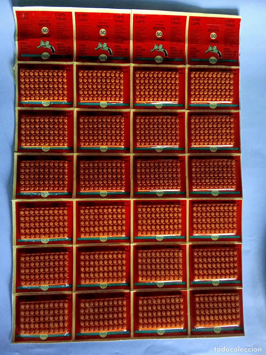 Juguetes antiguos y Juegos de colecci&oacute;n: Blister con 24 cartones de 50 tiros cada uno fulminantes Ris para pistolas de juguete a&ntilde;os 70
