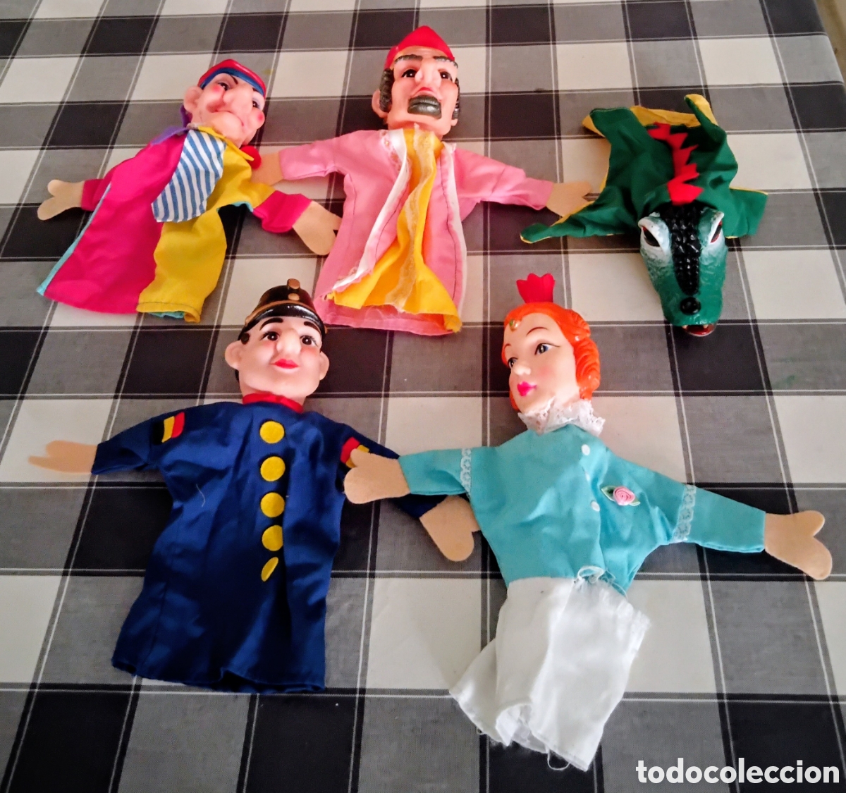 Juguetes antiguos y Juegos de colecci&oacute;n: CINCO MARIONETAS DE MANO TELA Y GOMA