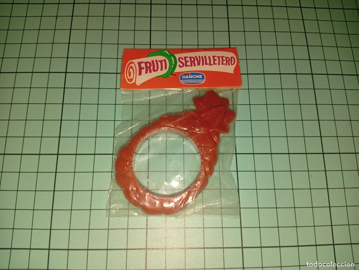 Juguetes antiguos y Juegos de colecci&oacute;n: Servilletero colecci&oacute;n fruti danone premium frutas pi&ntilde;a