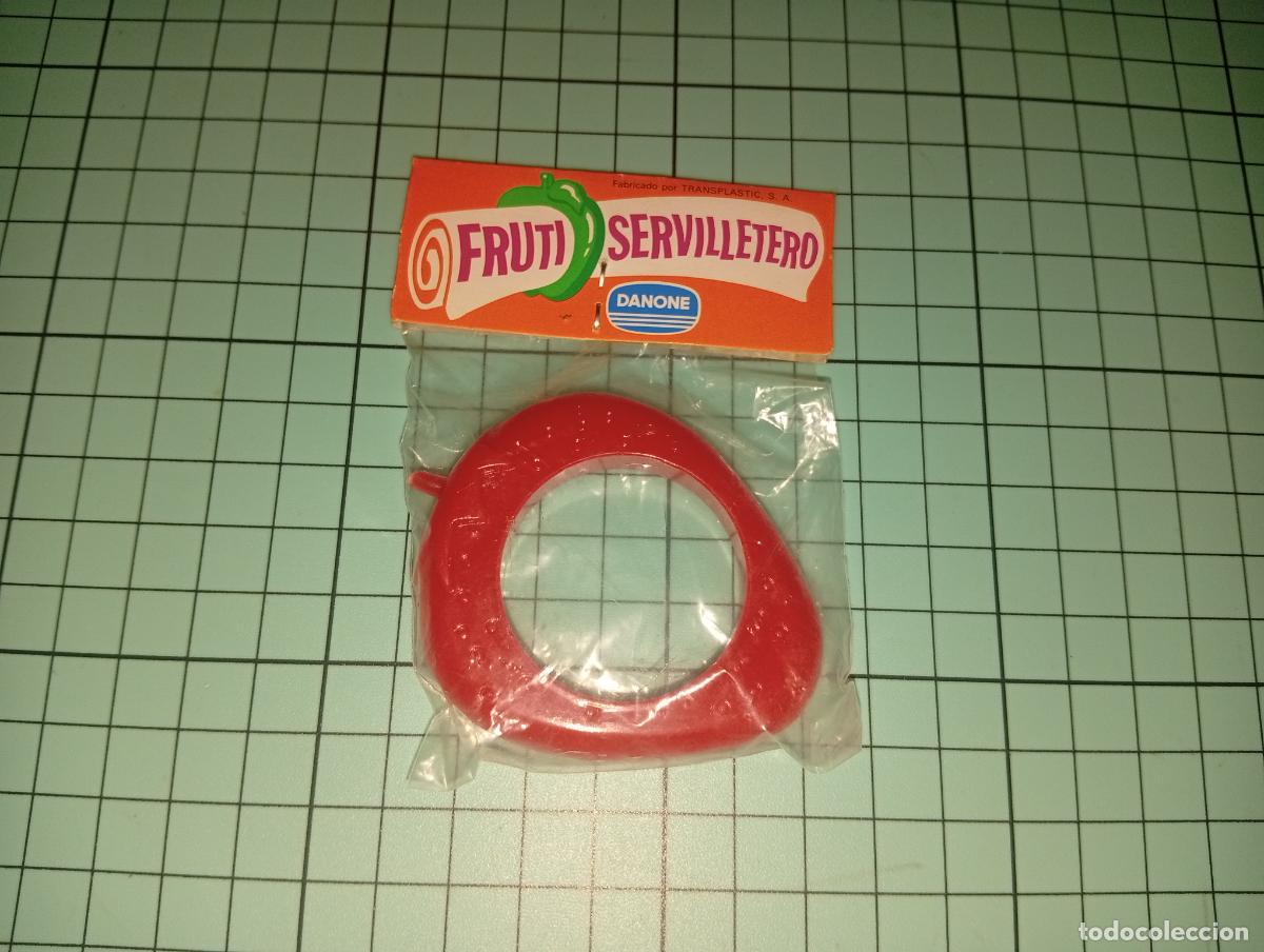 Juguetes antiguos y Juegos de colecci&oacute;n: Servilletero colecci&oacute;n fruti danone premium frutas fresa