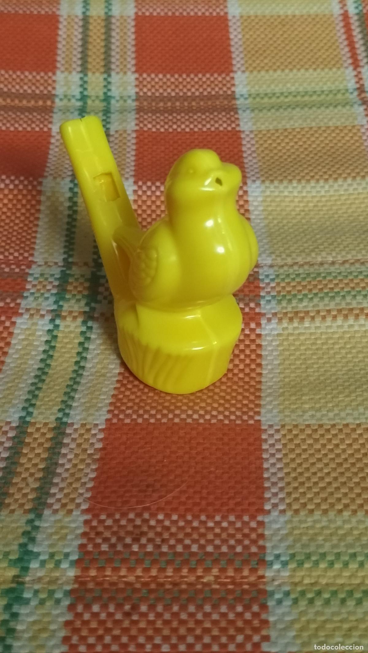 Antique Toys and Collectible Games: ANTIGUO PAJARO QUE PIA CON AGUA