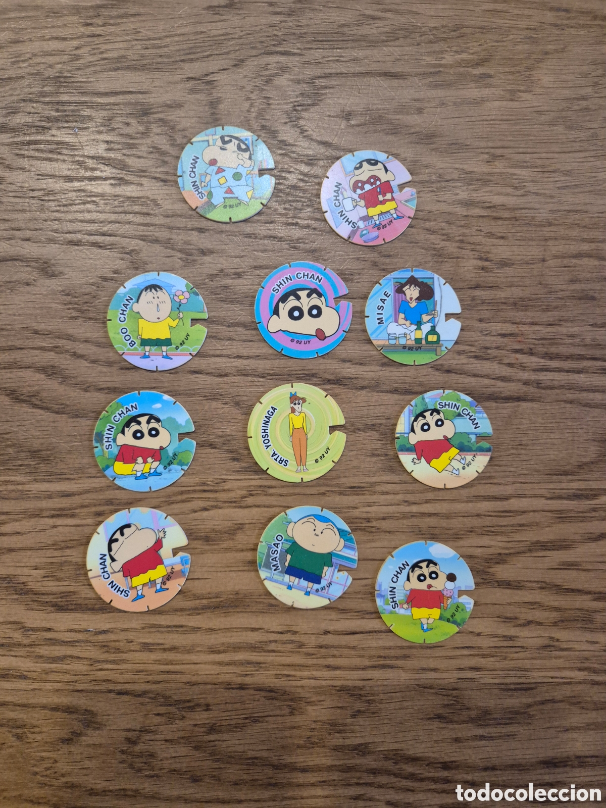 Juguetes antiguos y Juegos de colecci&oacute;n: Lote de tazos shin chan