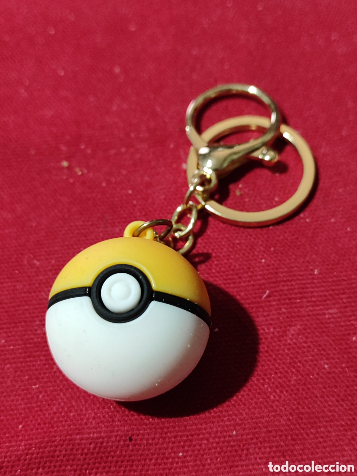 Juguetes antiguos y Juegos de colecci&oacute;n: Llavero bola Pok&eacute;mon entrenador
