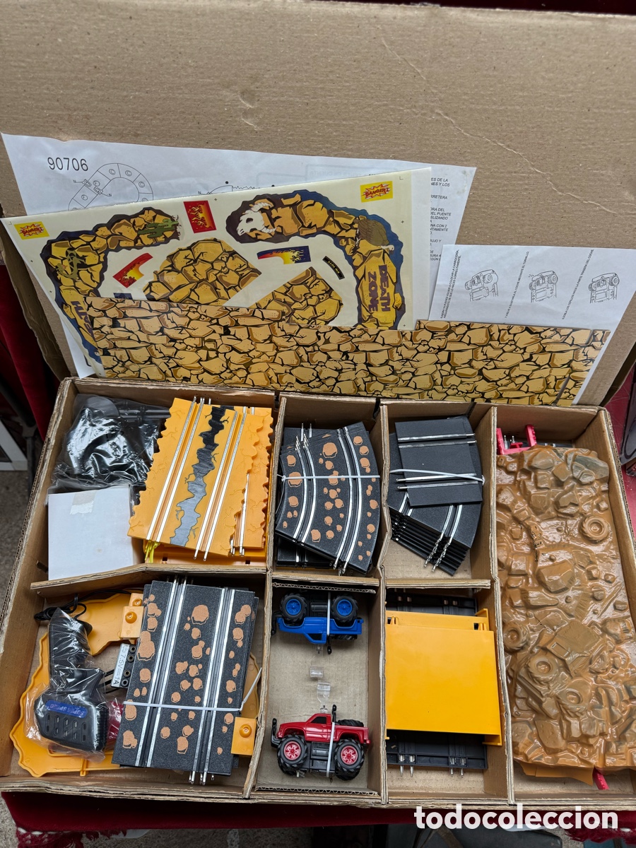 Juguetes antiguos y Juegos de colecci&oacute;n: Antiguo juego,tipo Scalextric,Broken Bridge nuevo!