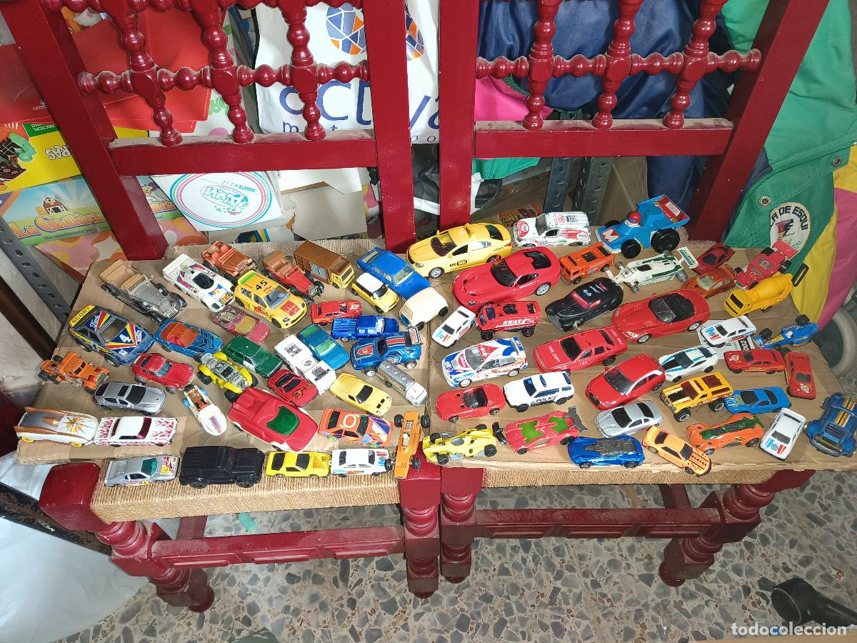 Juguetes antiguos y Juegos de colecci&oacute;n: Ocasion coleccionistas ! Lote de 70 coches juguete a&ntilde;os 80 90 diversas marcas