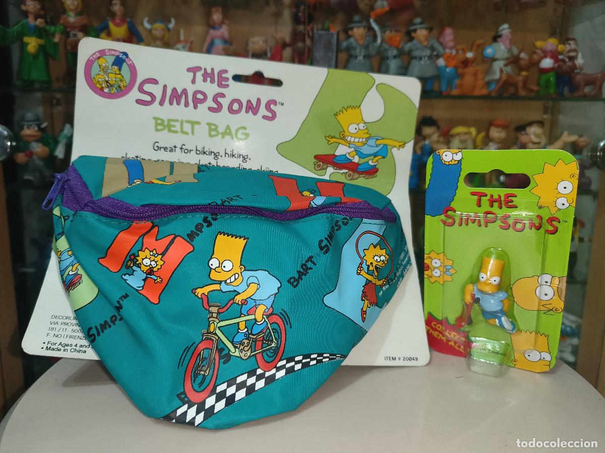 Juguetes antiguos y Juegos de colecci&oacute;n: Ocasion coleccionistas! Lote articulos vintage Simpsons a&ntilde;os 90 ri&ntilde;onera + camiseta + blister figura