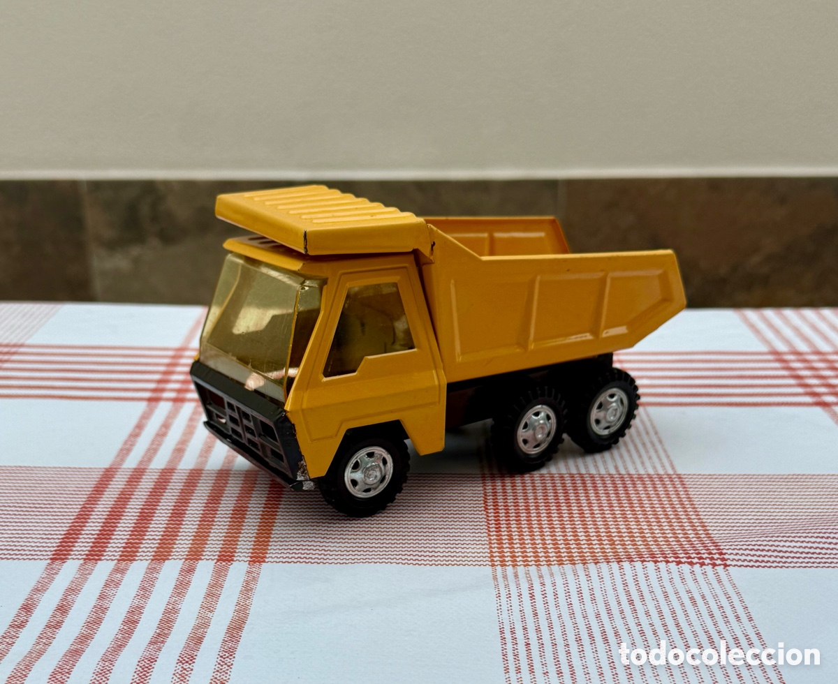 Juguetes antiguos y Juegos de colecci&oacute;n: Cami&oacute;n Volquete met&aacute;lico Gozan a&ntilde;os 70