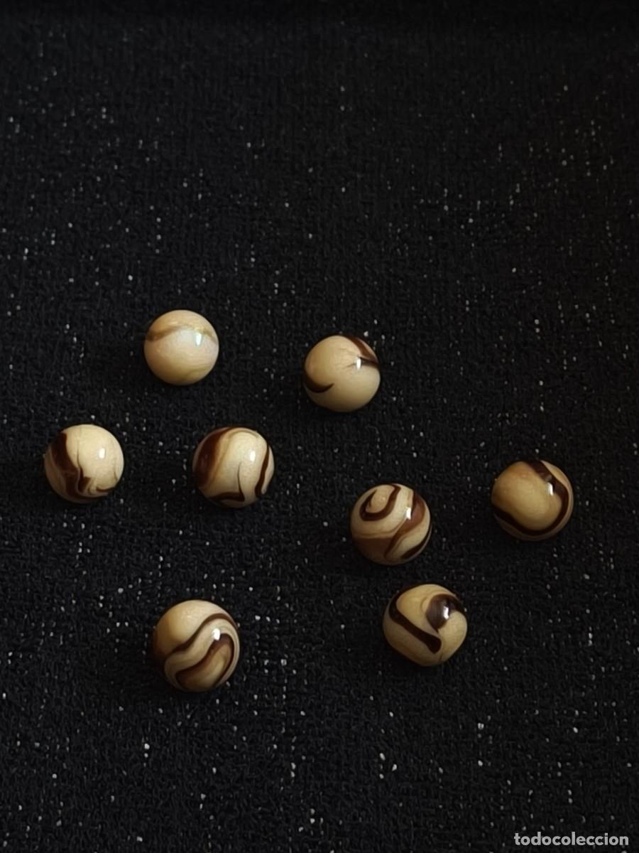 Juguetes antiguos y Juegos de colecci&oacute;n: LOTE 8 CANICAS VARIEDAD CURVAS CHOCOLATE