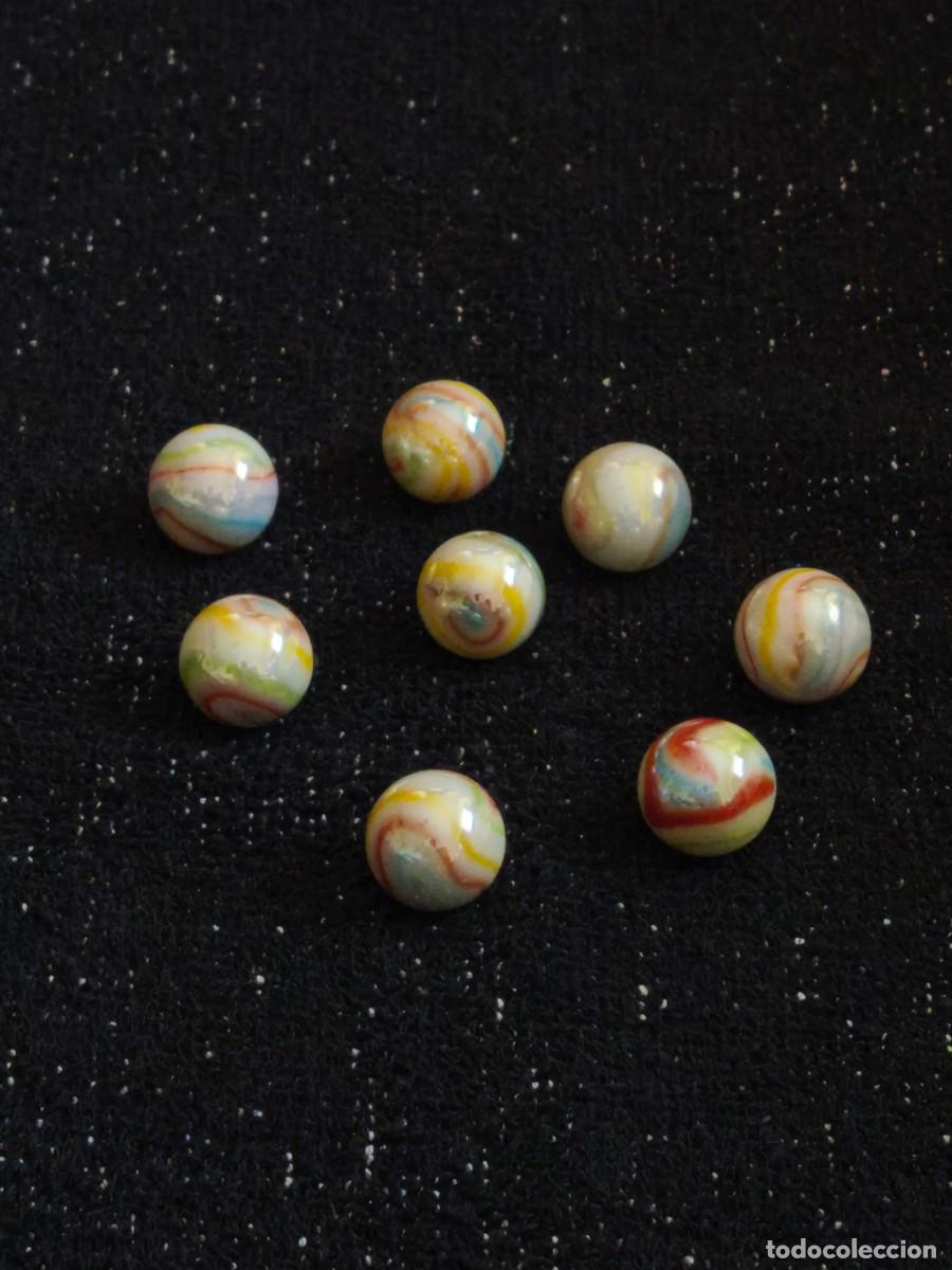 Juguetes antiguos y Juegos de colecci&oacute;n: LOTE 8 CANICAS VARIEDAD HURAC&Aacute;N O REMOLINO CREMA