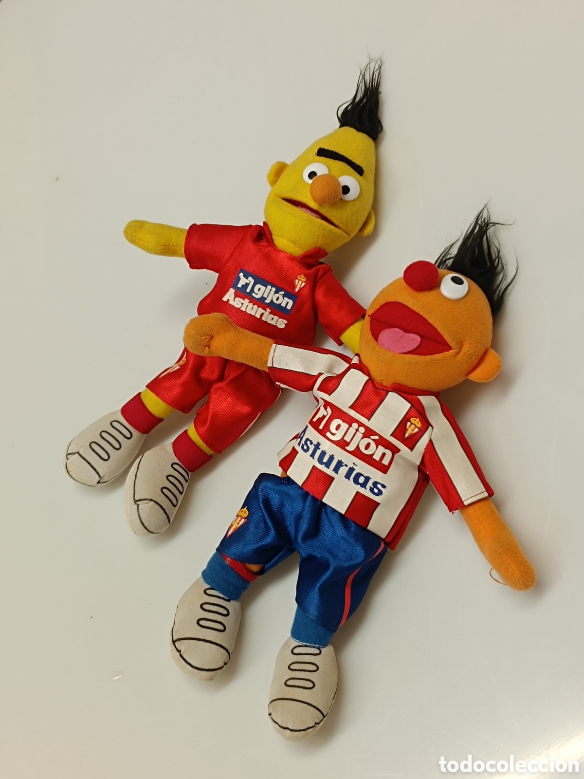 Juguetes antiguos y Juegos de colecci&oacute;n: Epi Blas peluches Sporting de Gij&oacute;n Barrio s&eacute;samo
