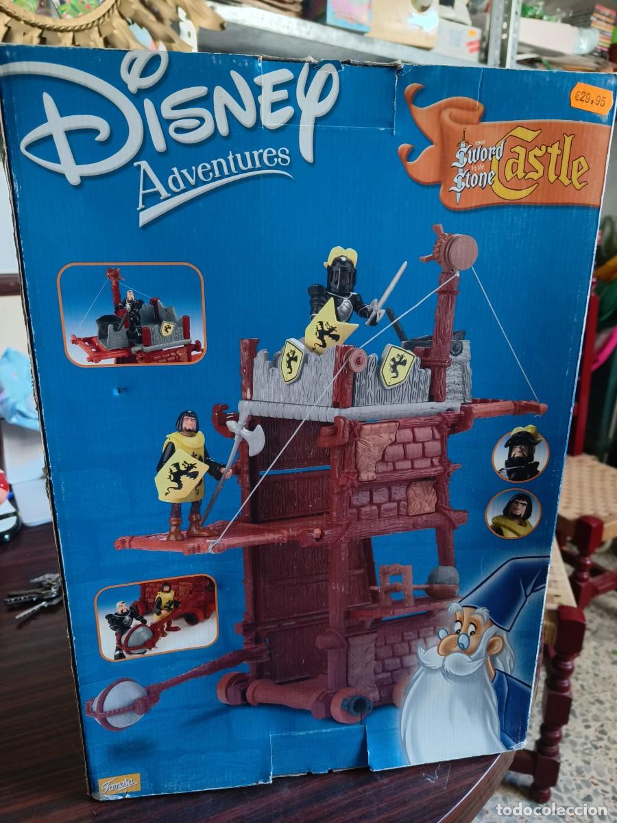 Juguetes antiguos y Juegos de colecci&oacute;n: Juguete sin abrir Torre de asalto Sword in the stone castle Castillo Merlin Disney Heroes Famosa