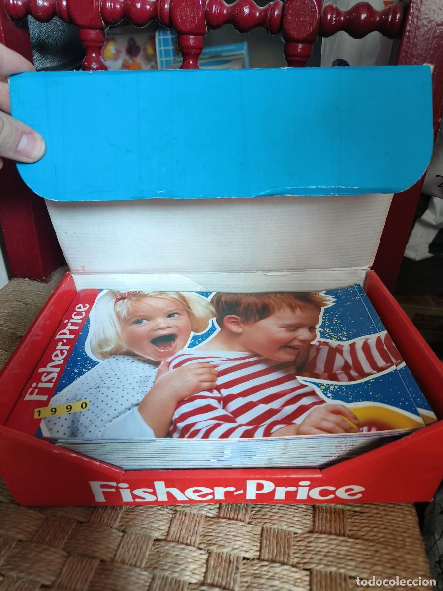 Juguetes antiguos y Juegos de colecci&oacute;n: Ocasion ! Caja repleta con 40 catalogos de juguetes Fisher Price a&ntilde;o 1990 !