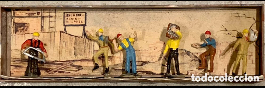 Juguetes antiguos y Juegos de colecci&oacute;n: Juguete. Mu&ntilde;ecos de oficios. Box 2343. Construction Workers. Merten. Berl&iacute;n-West. Made in Germany.