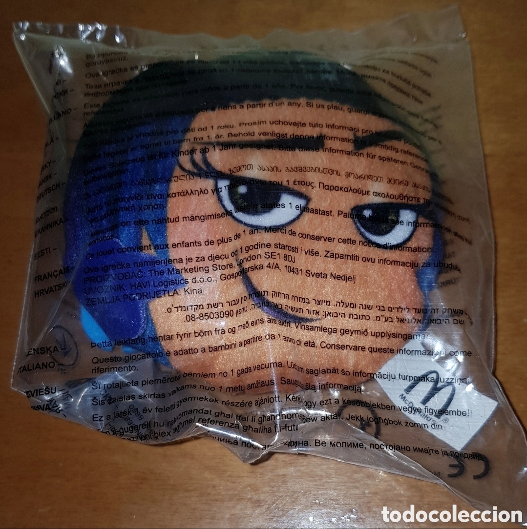 Juguetes antiguos y Juegos de colecci&oacute;n: Figura peluche emoji la pel&iacute;cula precintado chica p&iacute;cara mu&ntilde;eco colecci&oacute;n McDonald's McDonald
