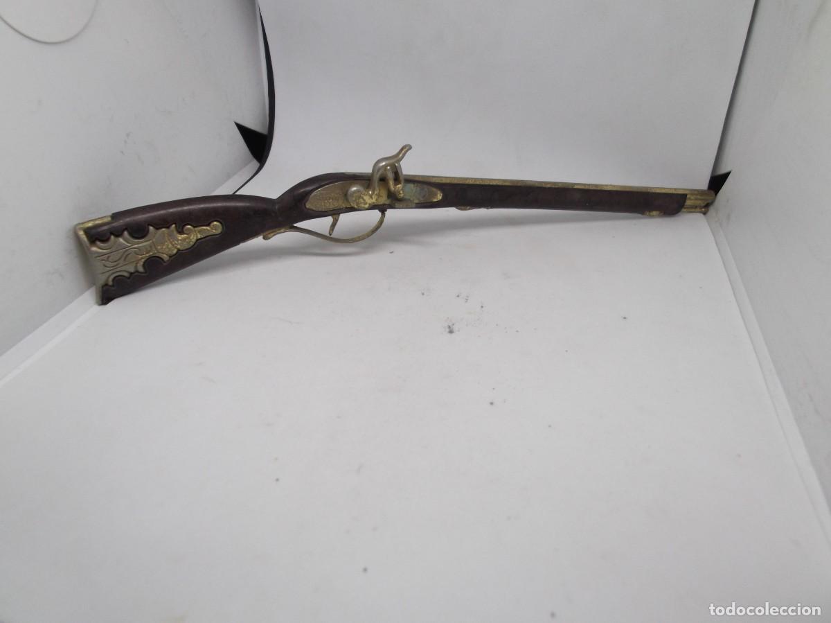 Juguetes antiguos y Juegos de colecci&oacute;n: Rifle Kentucky.Marca Redondo miniatura