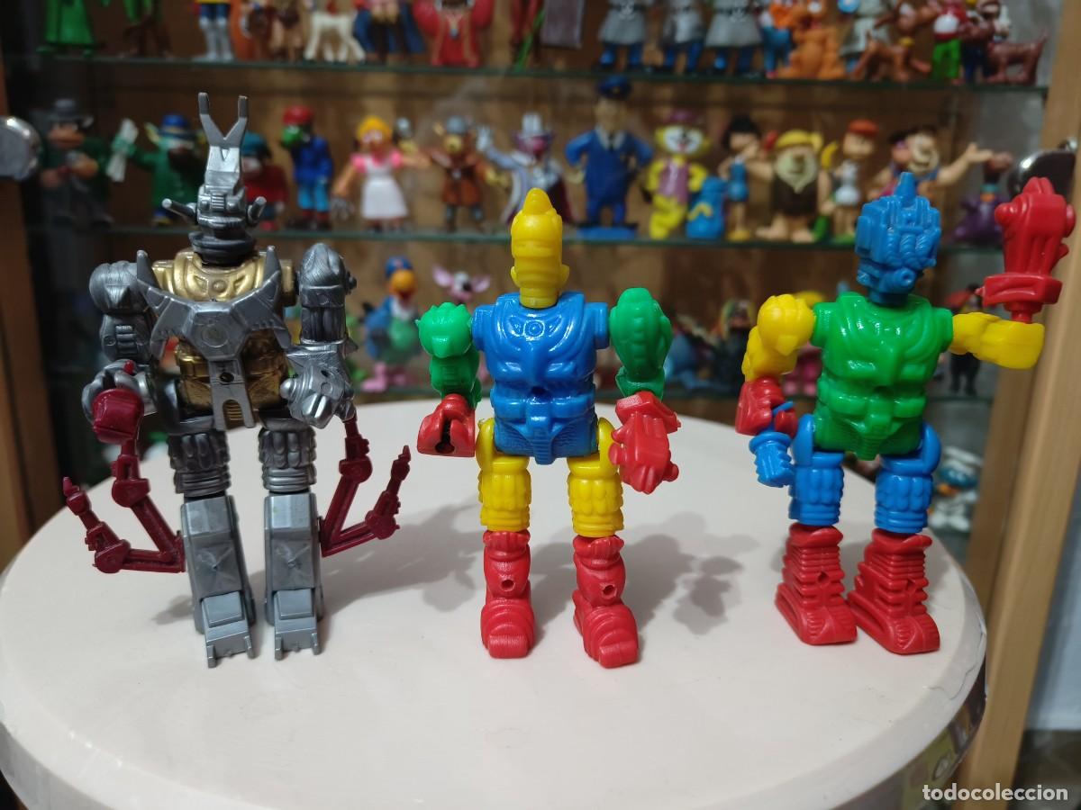 Juguetes antiguos y Juegos de colecci&oacute;n: Ocasion coleccionistas! Lote de 3 robots de pl&aacute;stico original vintage a&ntilde;os 90 Juguetes Redondo Spain