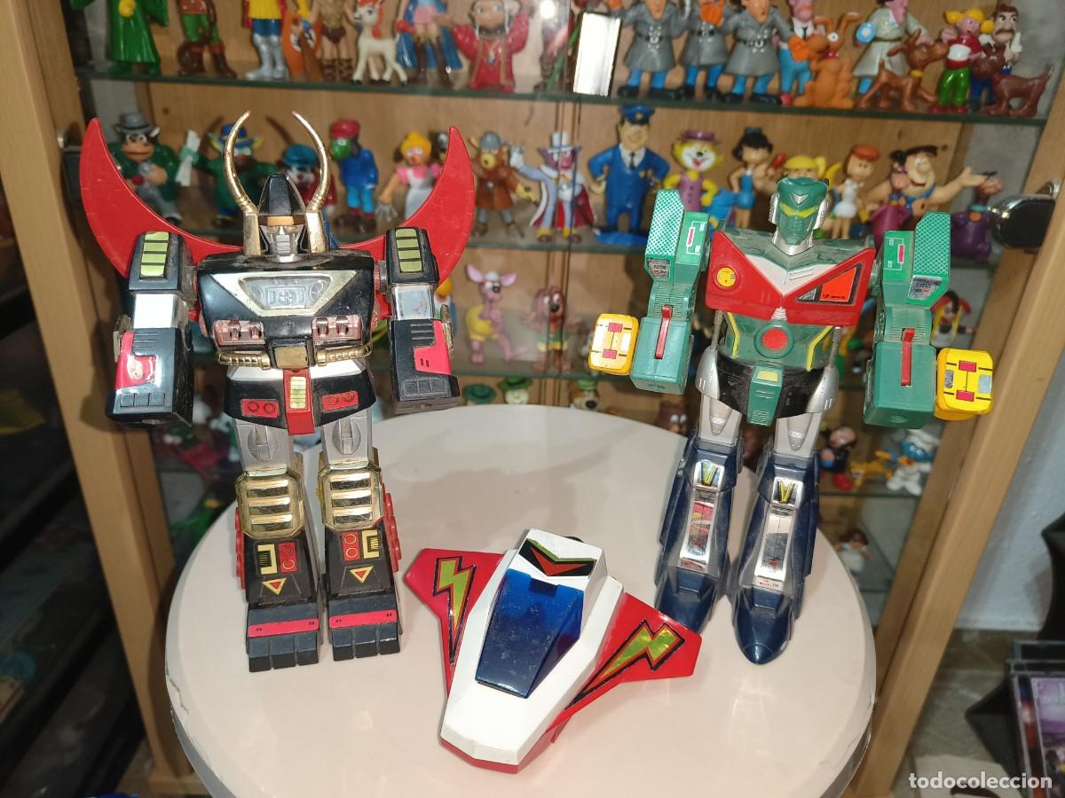 Juguetes antiguos y Juegos de colecci&oacute;n: Lote Robots vintage Shogun - Robo Voltus + Sasuraiger de Mastertec + Nave No Transformers Mazinger Z