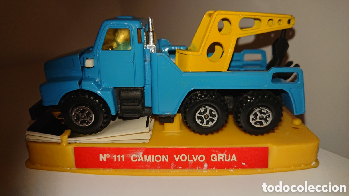 Juguetes antiguos y Juegos de colecci&oacute;n: Camion Guisval 1/37 Volvo gr&uacute;a