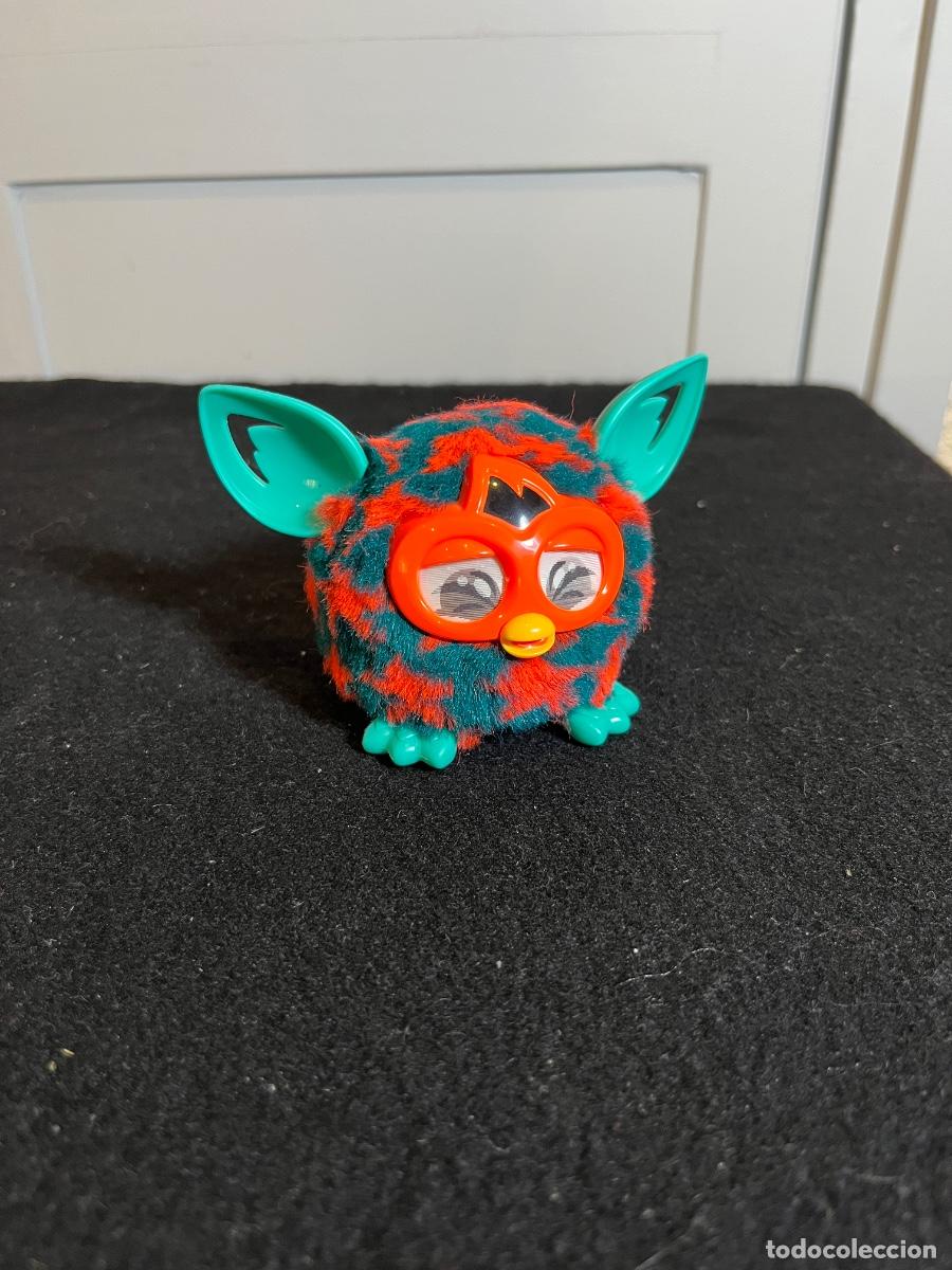 Juguetes antiguos y Juegos de colecci&oacute;n: Furby Boom Hasbro 2013 Furby naranja verde interactivo electr&oacute;nico original juguete robot